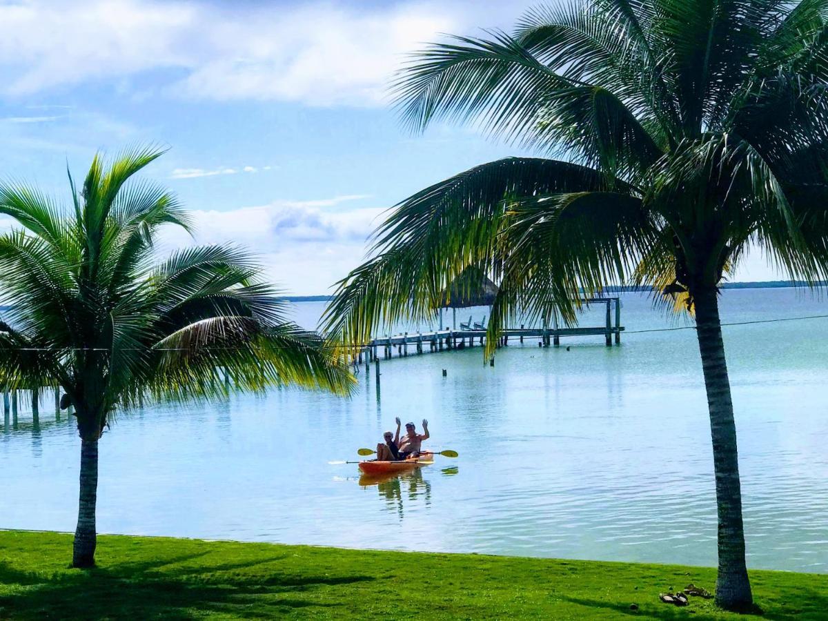 Tilt-Ta-Dock Resort Belize Corozal Εξωτερικό φωτογραφία