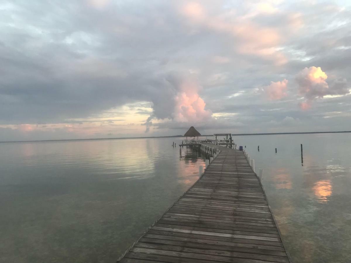 Tilt-Ta-Dock Resort Belize Corozal Εξωτερικό φωτογραφία